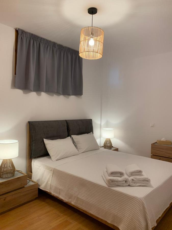 Komis Crown - Luxury Apartments Komi  ภายนอก รูปภาพ