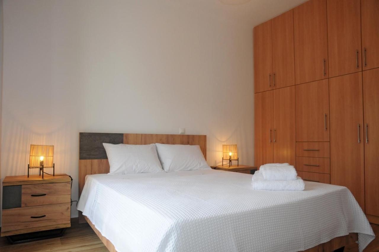 Komis Crown - Luxury Apartments Komi  ภายนอก รูปภาพ